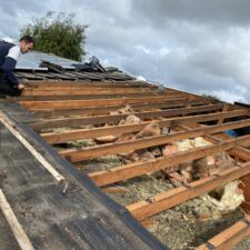 Replace roof supports in Hemel Hempstead